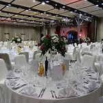 Warsaw By Ihg Otel Józefów