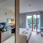 Warsaw Józefów, An Ihg Hotel Józefów