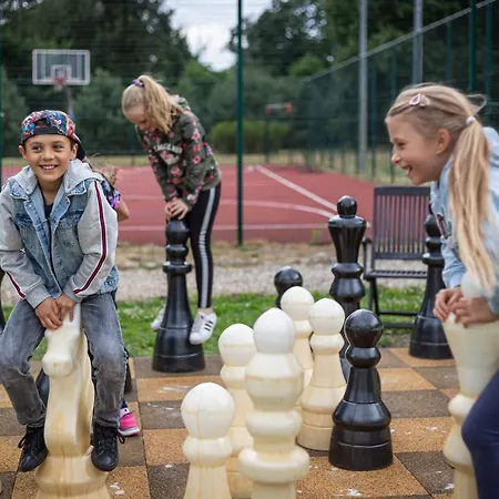 Hotel Warsaw By Ihg 4*