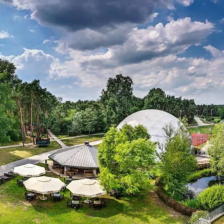 Warsaw Józefów, An Ihg
