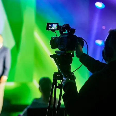 Warsaw By Ihg Hotel 4*