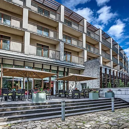 Warsaw Józefów, An Ihg 4*
