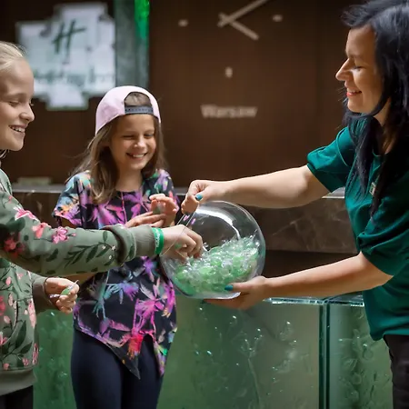 Hotel Warsaw By Ihg 4*