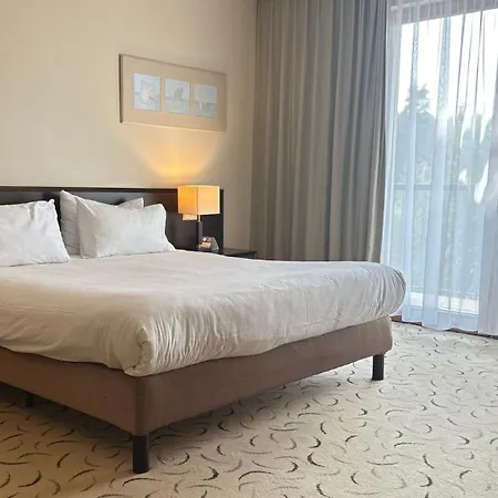 Warsaw By Ihg Hotel Jozefow (Masovia)