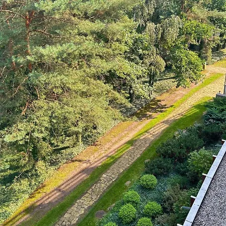 Warsaw Józefów, An Ihg