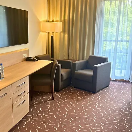 Warsaw By Ihg 4*