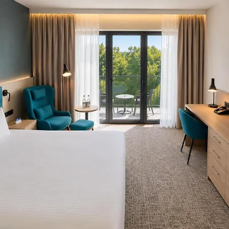 Warsaw Józefów, An Ihg 4* Józefów