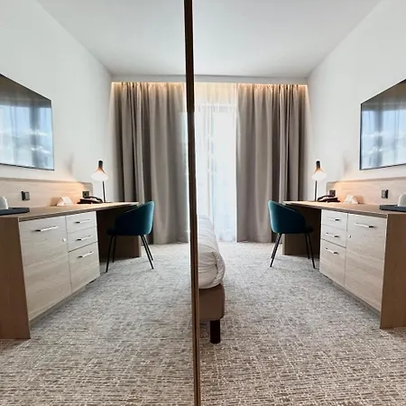Warsaw Józefów, An Ihg Hotel