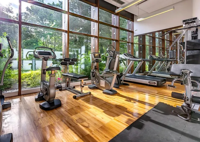 Warsaw By Ihg Hotel Józefów