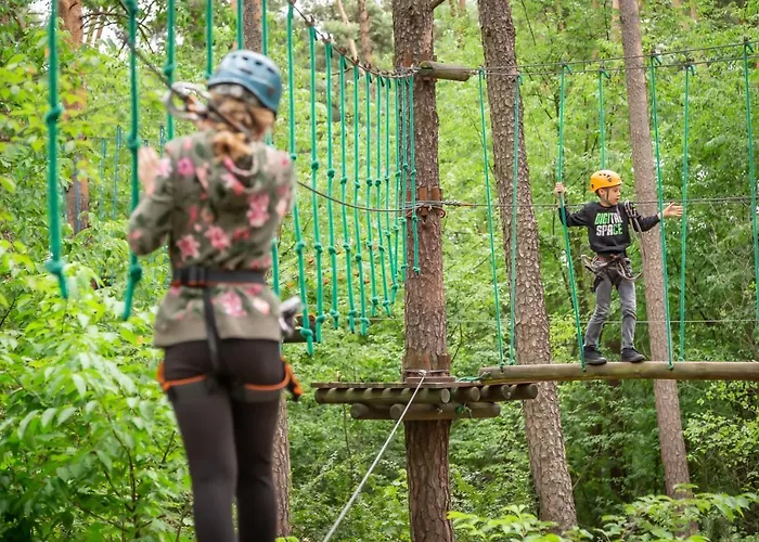 Hotel Warsaw By Ihg 4*