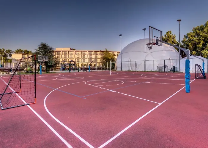 Warsaw Józefów, An Ihg Józefów