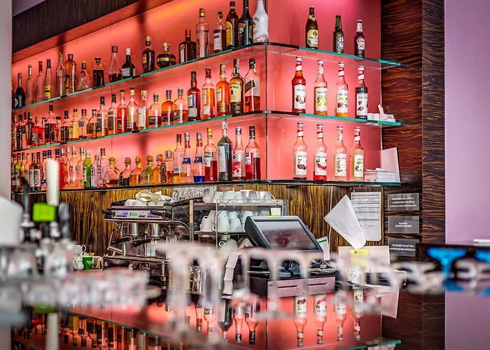 Hotel Warsaw Józefów, An Ihg