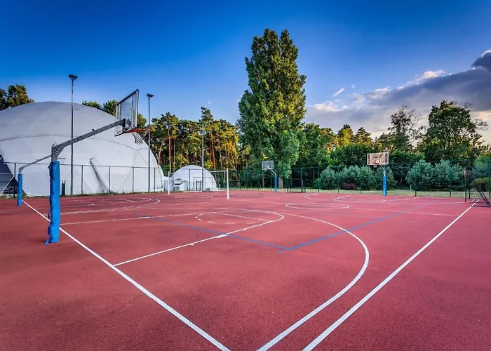 Warsaw By Ihg Hotel Józefów