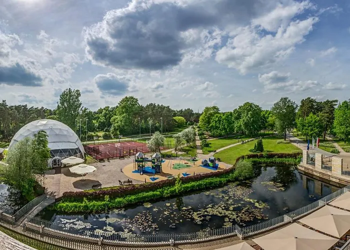 Warsaw By Ihg Hotel 4*