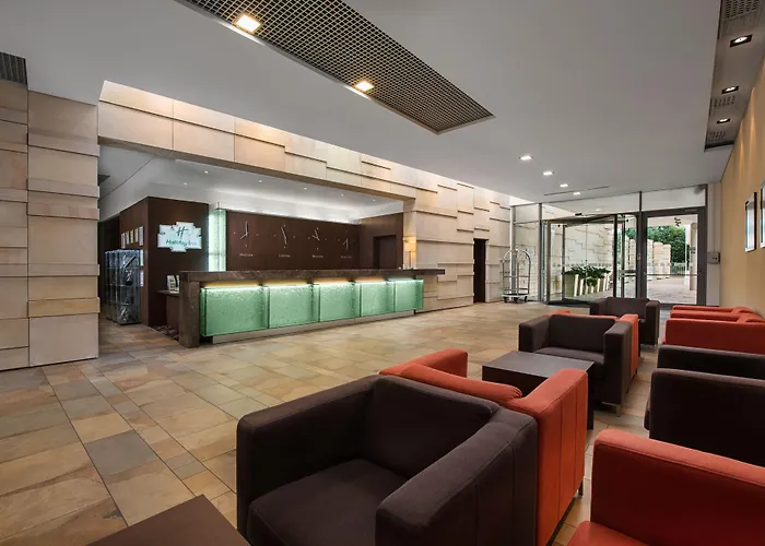 Warsaw By Ihg Hotel Józefów