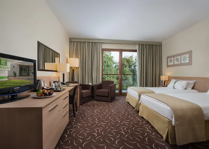 Hotel Warsaw Józefów, An Ihg Józefów