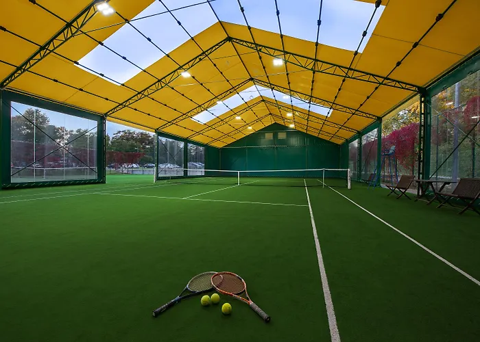 Warsaw Józefów, An Ihg 4* Józefów