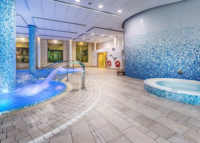 Warsaw Józefów, An Ihg