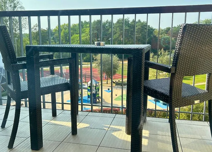 Hotel Warsaw Józefów, An Ihg Józefów